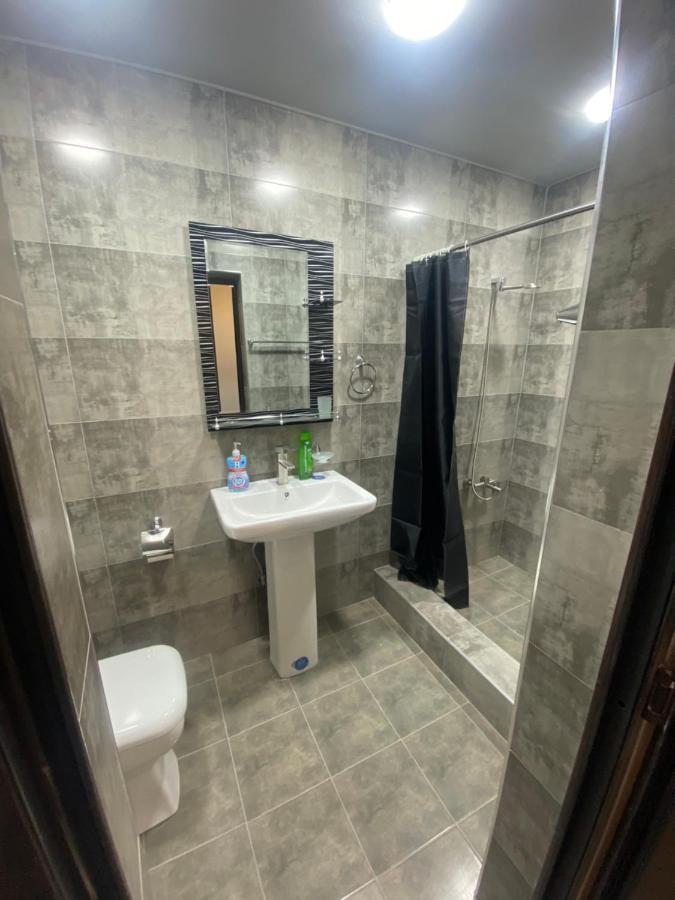 2 Cosy Apartment In Townhouse Near Airport Evn Geghanist  Luaran gambar